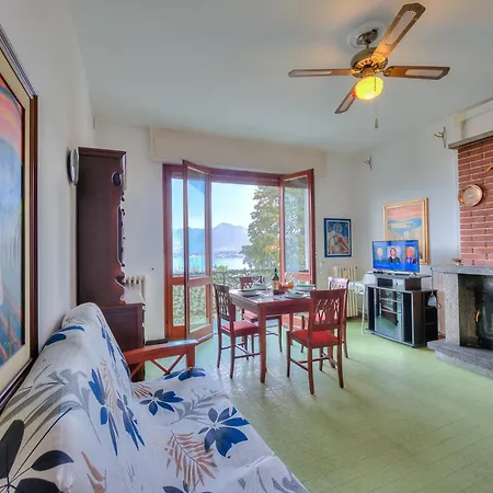 La Finestra Sul - Happy סטרסה